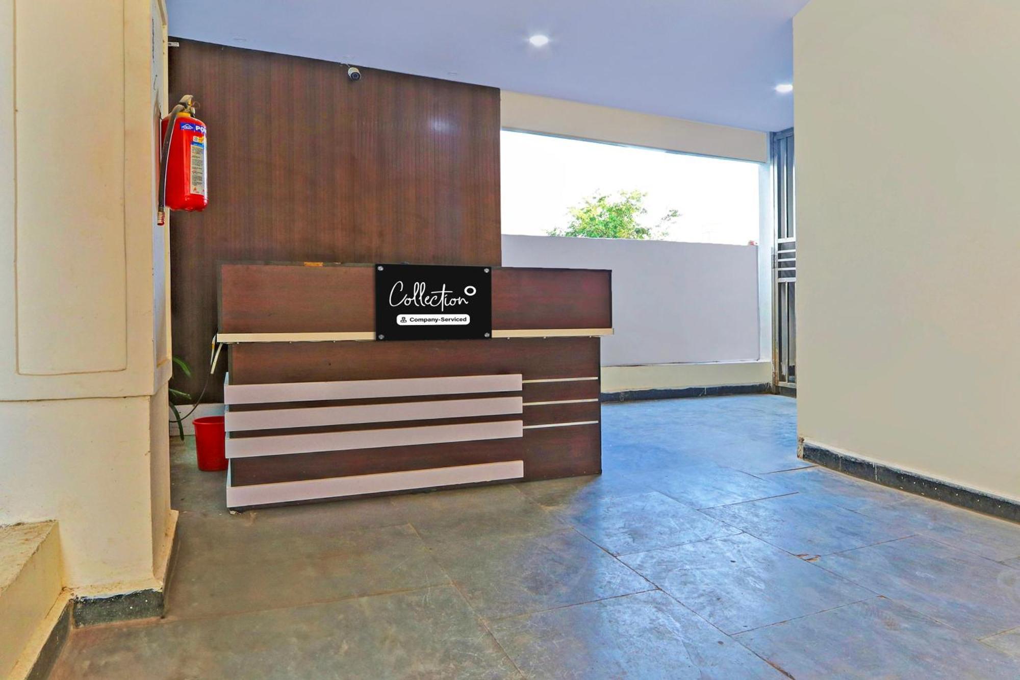 Hotel Super Collection O Gachibowli Phase 2 Near Isb Exterior foto
