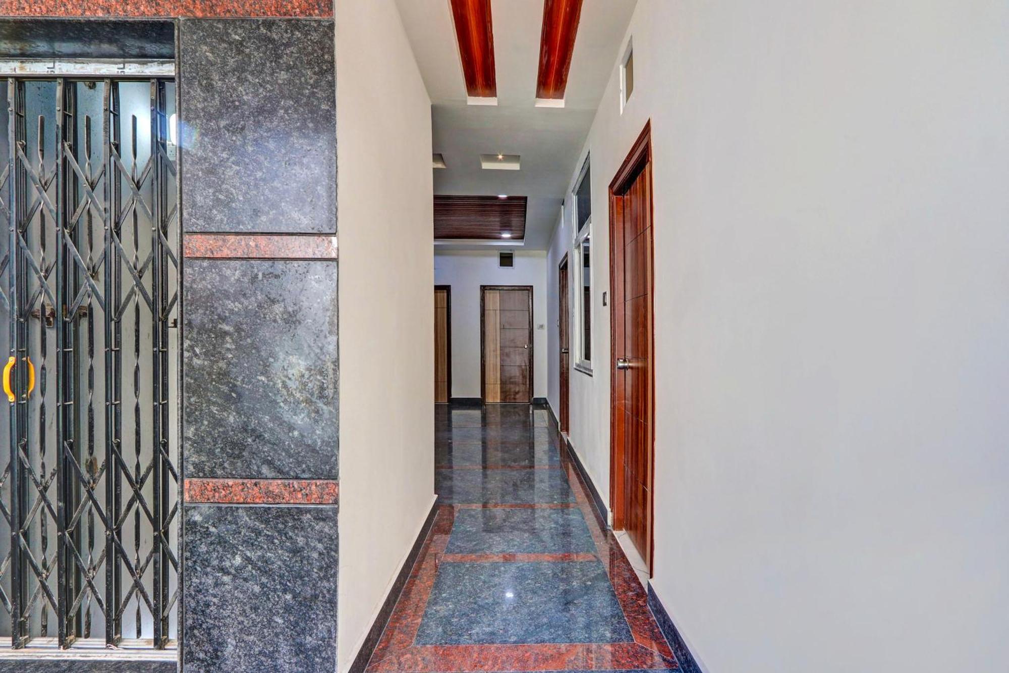 Hotel Super Collection O Gachibowli Phase 2 Near Isb Exterior foto